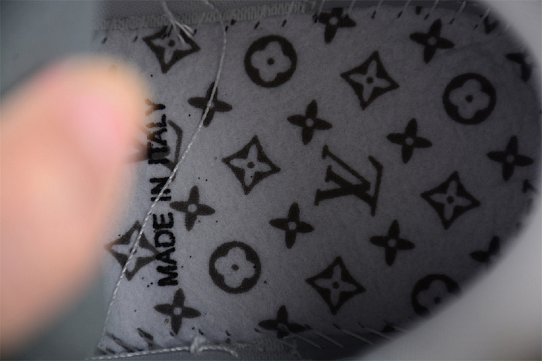 Louis Vuitton [L*V TRAINER WHITE/GREY]-[WOMAN:35-39]-[MAN:40-46] - Image 5