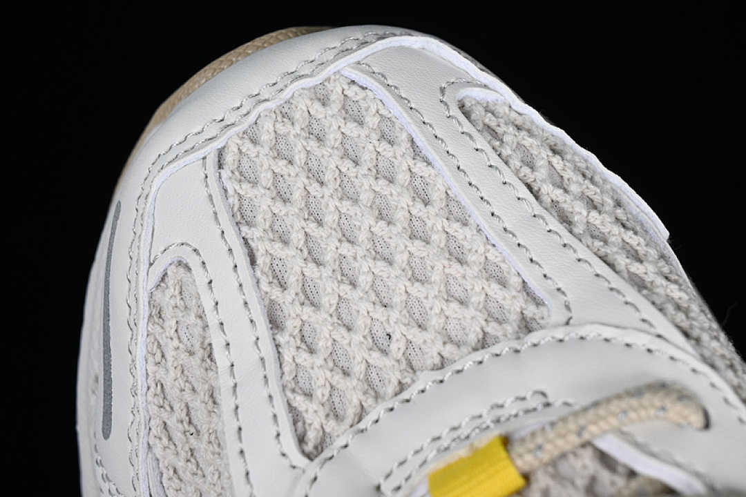 Nike [FJ7694-020]-[AIR ZOOM VOMERO 5 SP LIGHT BONE/SAIL/UNIVERSITY GOLD]-[WOMAN:36-39]-[MAN:40 - Image 9
