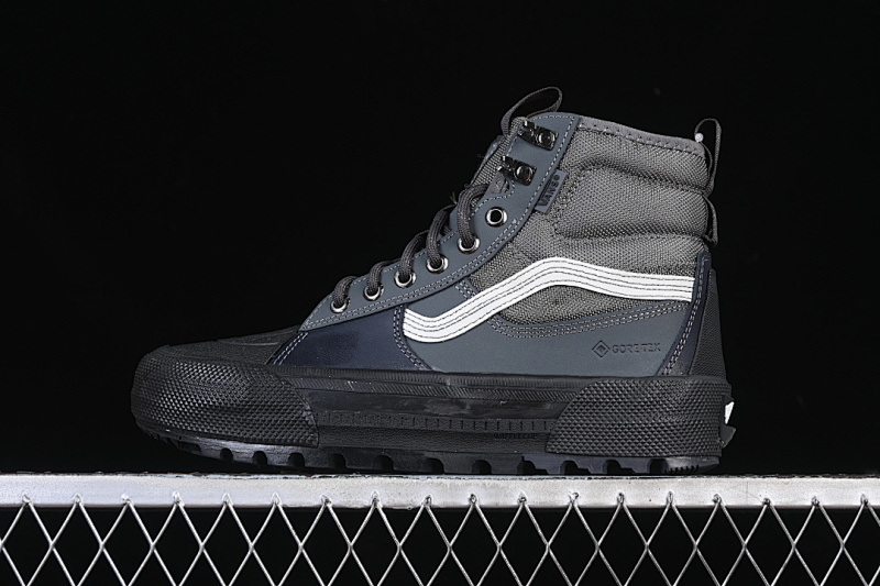 HIGH TOP OUTDOOR CASUAL SHOES BLACK/DARK GRAY · VN0A5I116MP, photo 1