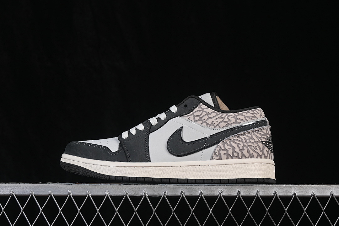 Jordan [IU2268-100]-[JORDAN 1 LOW SE SAIL/DEEP PEWTER/GAMMA GREY/GAME ROYAL]-[WOMAN:36-39]-[MAN:40-46], photo 1