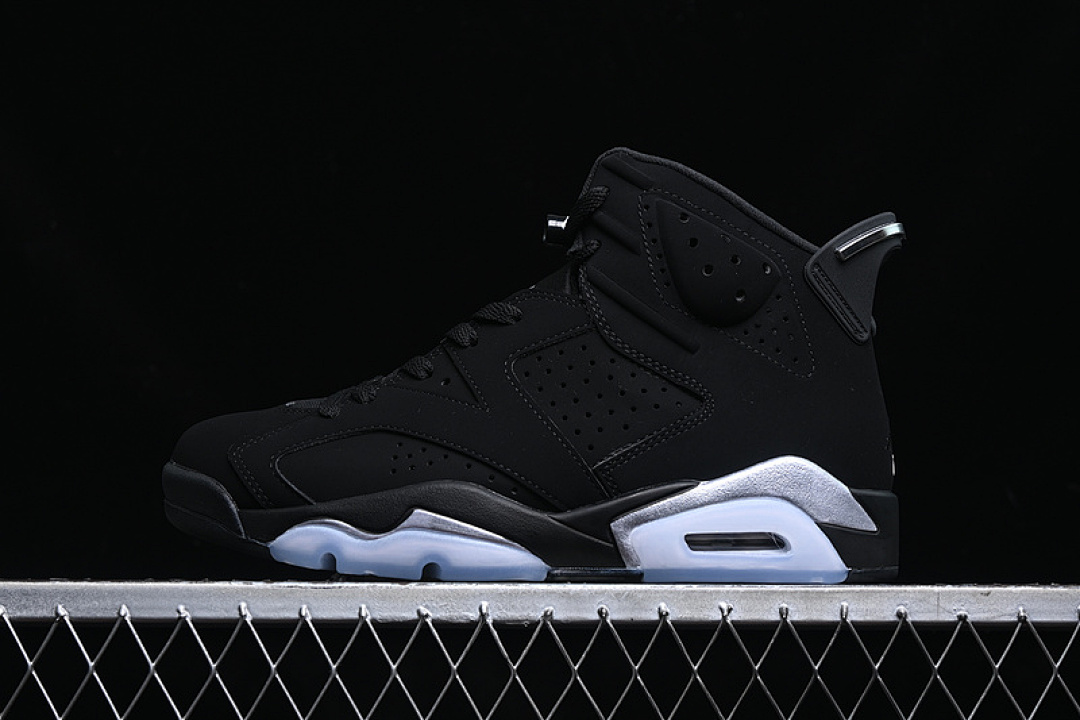 Jordan AIR Jordan 6 RETRO METALLIC SILVER BLACK/METALLIC SILVER/BLACK · DX2836-001, photo 1