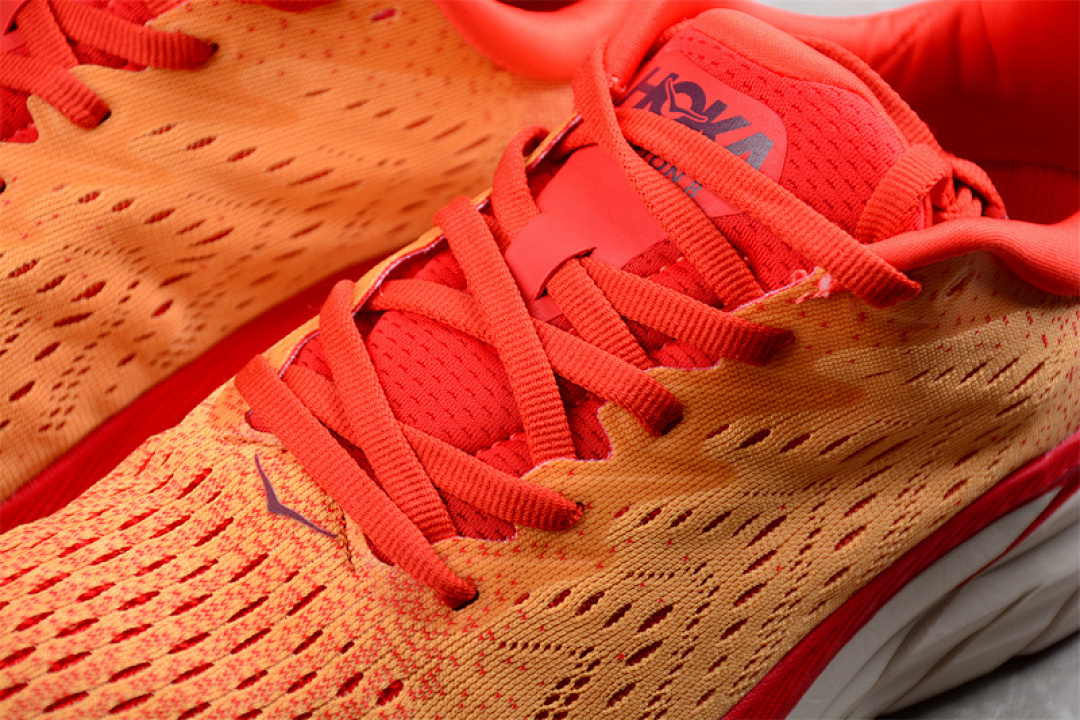 On Running [1119393 FBOR]-[HOKA ONE CLIFTON 8 ORANGE/WHITE]-[WOMAN:36-39]-[MAN:40-45] - Image 8