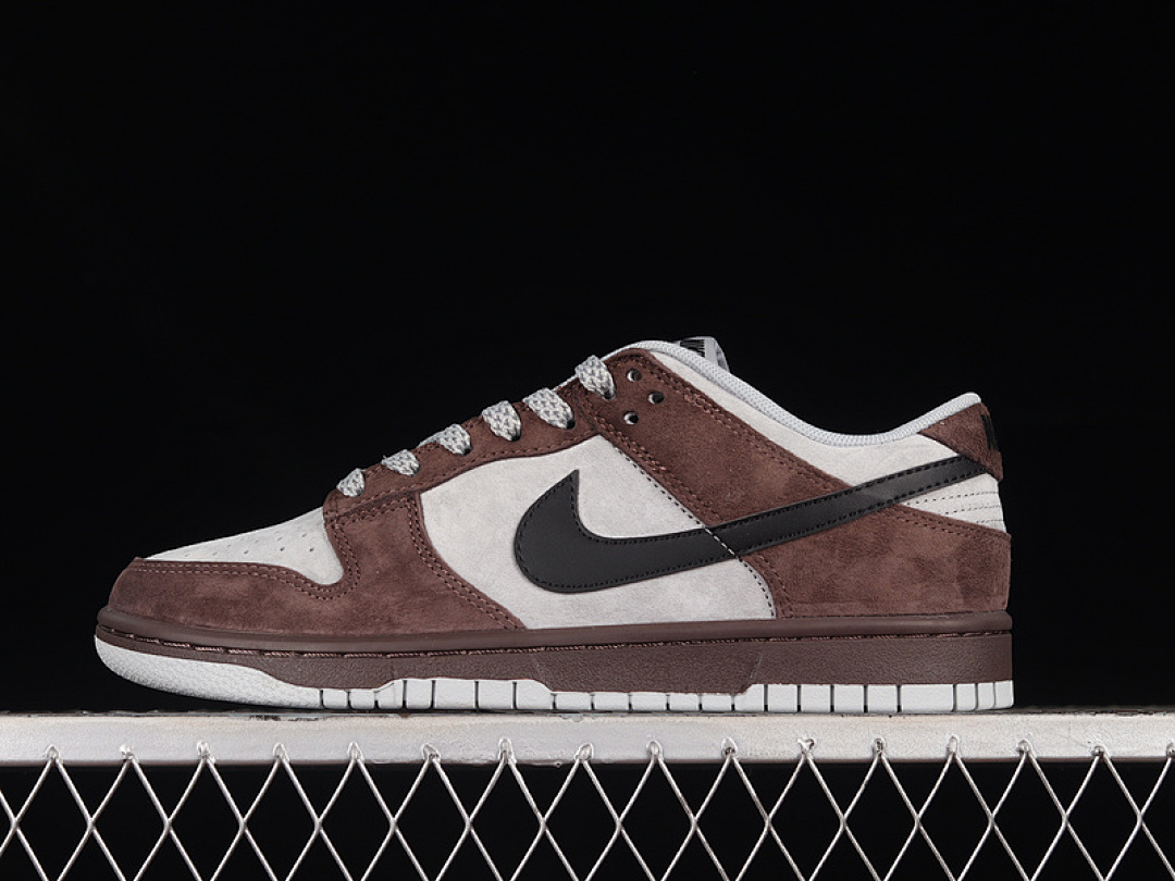 Unbranded [DD9606-123]-[OTOMO KATSUHIRO X SB DUNK LOW STEAMBOY OST DARK BROWN/BLACK/GREY]-[UNISEX:36-46], photo 1
