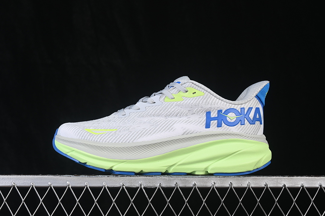 On Running [1127895-STLC]-[KNITTED MESH RUNNING SHOES STARDUST/ELECTRIC COBALT]-[WOMAN:36-39]-[MAN:40-45], photo 1