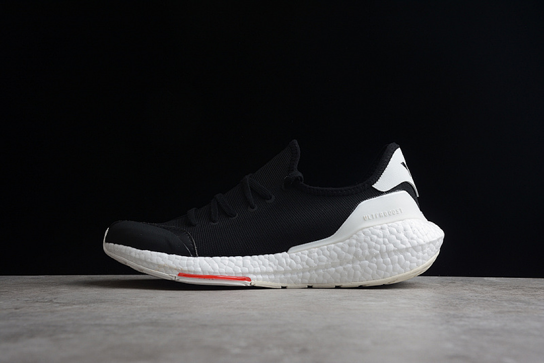 Y-3 [H67476]-[Y-3 ULTRABOOST 21 BLACK/RED/CORE WHITE]-[WOMAN:36-39]-[MAN:40-45], photo 1