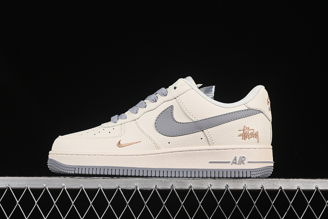 Nike [XX3168-150]-[AIR FORCE 1 07 LOW WHITE/GREY/GOLD]-[WOMAN:36-39]-[MAN:40-45] - Image 2