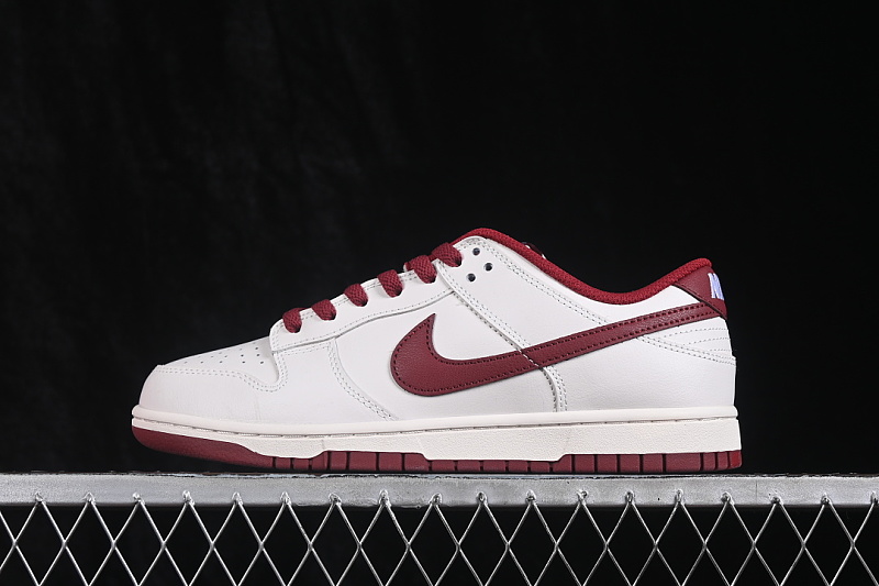 Nike DUNK LOW RETRO PHANTOM/PHANTOM/TEAM RED · HF5441-008, photo 1