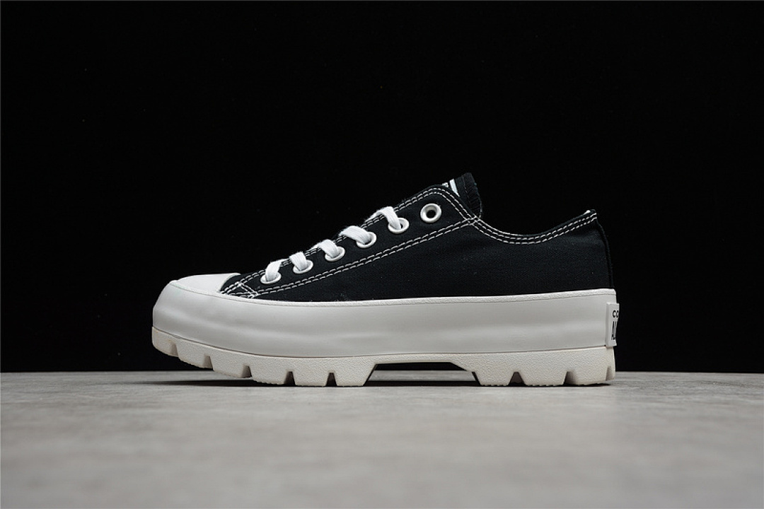 Converse [567681C]-[CHUCK TAYLOR ALL STAR LUGGED LOW BLACK/WHITE/WHITE]-[WOMAN:35-39], photo 1