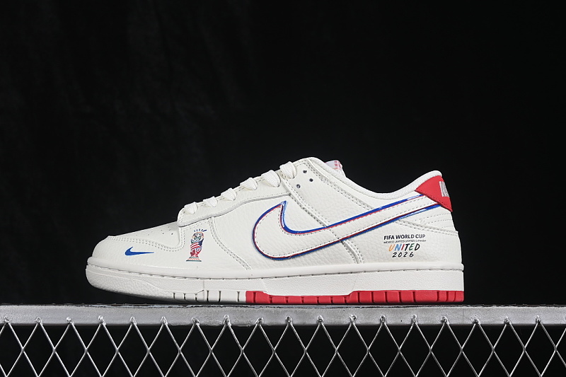 Nike DUNK LOW CASUAL SNEAKERS RED/WHITE · NH0601-499, photo 1