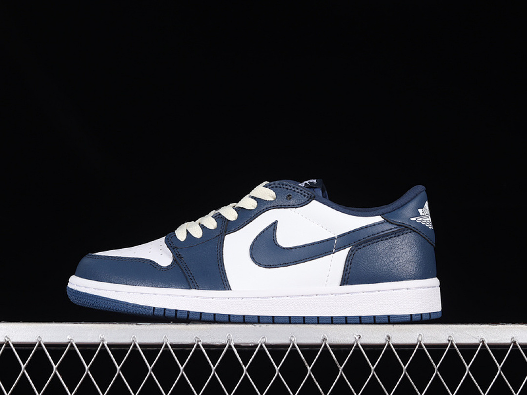 Jordan [CZ0790-065]-[AIR JORDAN 1 LOW OG NAVY BLUE/WHITE/NAVY BLUE]-[WOMAN:36-39]-[MAN:40-46], photo 1