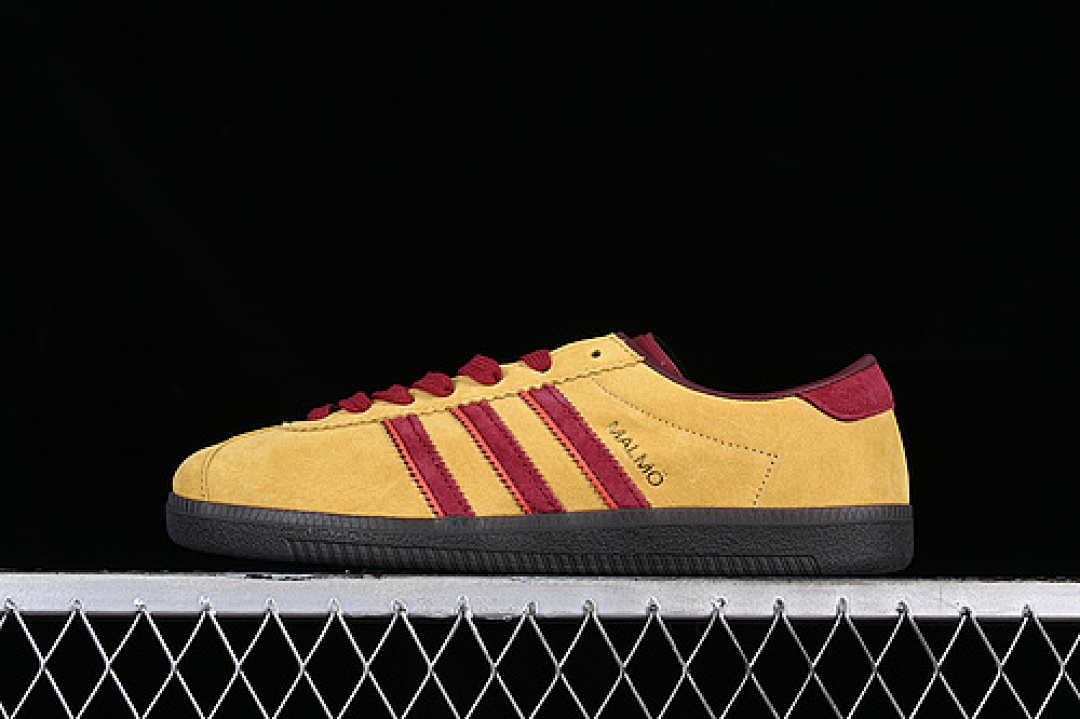 Unbranded [ID2783]-[ORIGINALS BERMUDA YELLOW/BLACK/RED]-[WOMAN:36-39]-[MAN:40-45], photo 1