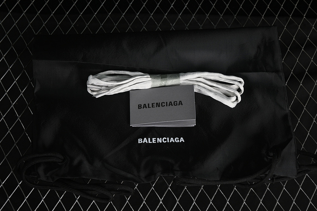 Balenciaga [WRNNY1180]-[BA*LEN*CIAGA RUNNER.2 NYLON 8.0 GREY/SILVER]-[WOMAN:35-39]-[MAN:40-46] - Image 3