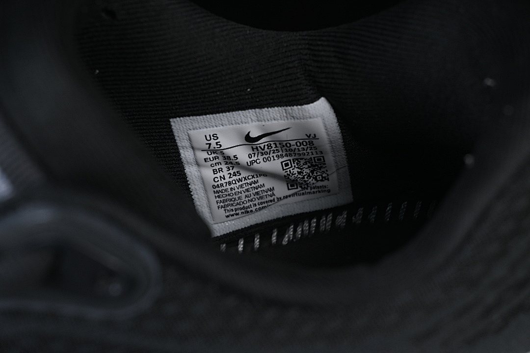 Nike [HV8150-008]-[VOMERO PLUS ANTHRACITE/SUMMIT WHITE/WOLF GREY]-[WOMAN:35.5-39]-[MAN:40-46] - Image 6