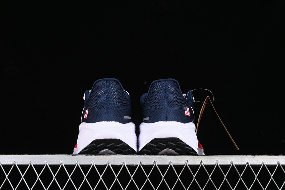 Nike [HF0402-400]-[AIR ZOOM PEGASUS 41 WHITE/BLUE/RED]-[WOMAN:36-39]-[MAN:40-46] - Image 13
