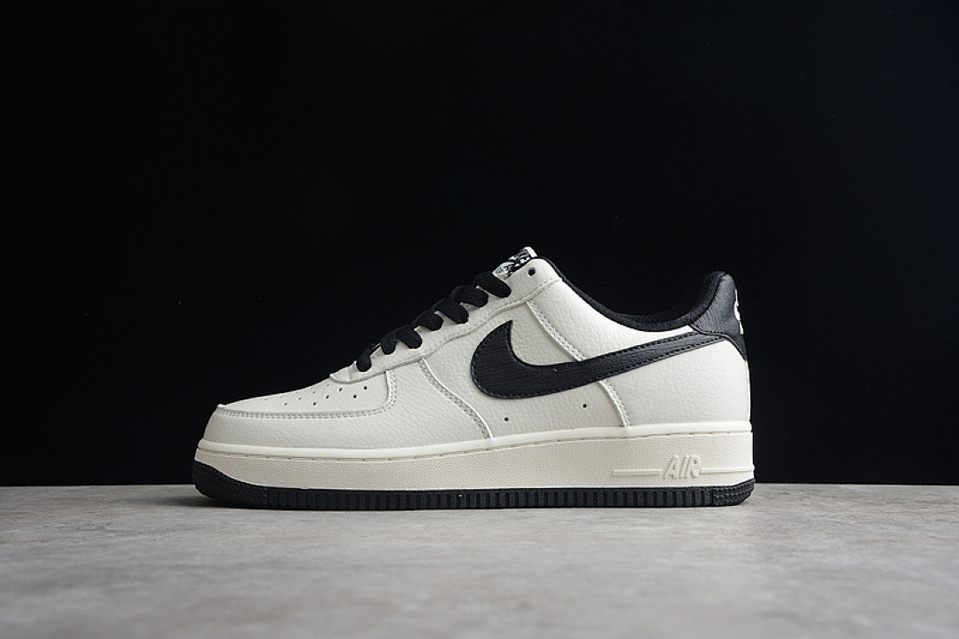 Nike [MK9636-125]-[AIR FORCE 1 LOW BEIGE/BEIGE/BLACK]-[WOMAN:36-39]-[MAN:40-45], photo 1