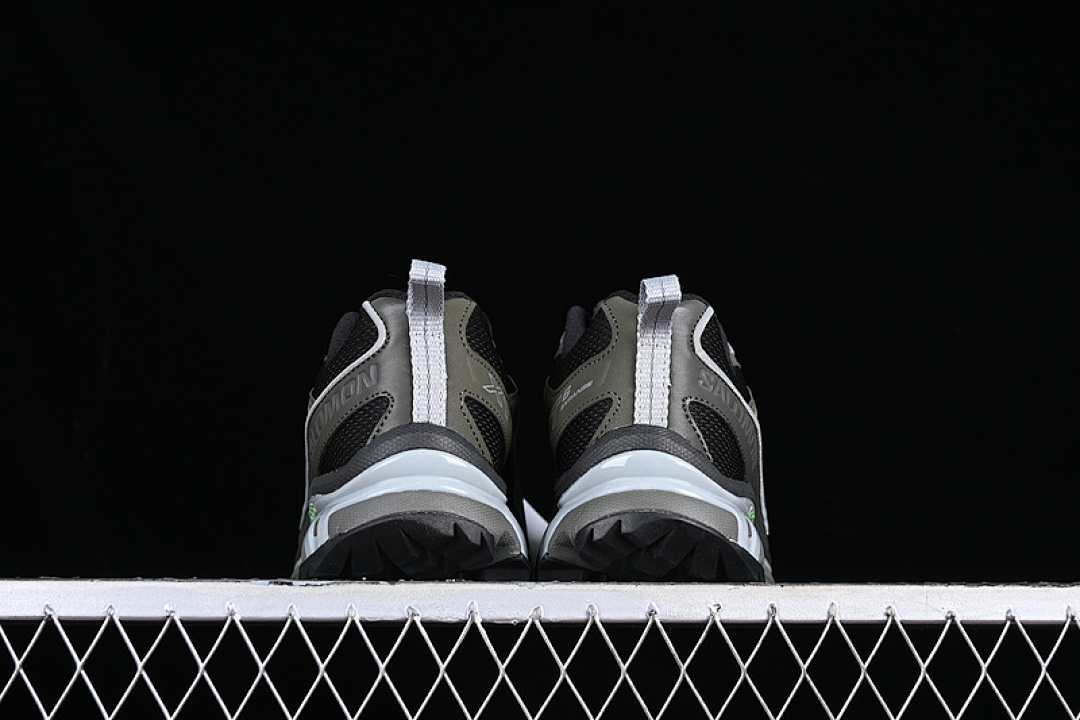 On Running [471339-29]-[XT 6 EXPANSE OUTDOOR RECREATION DARK GRAY/SKY BLUE]-[WOMAN:36-39]-[MAN:40-45] - Image 13