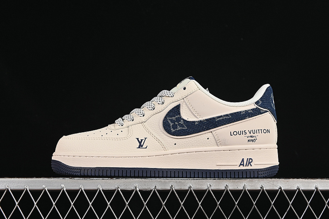 Nike [SM6668-102]-[AIR FORCE 1 07 LOW LV GREY/WHITE]-[WOMAN:36-39]-[MAN:40-45] - Image 2