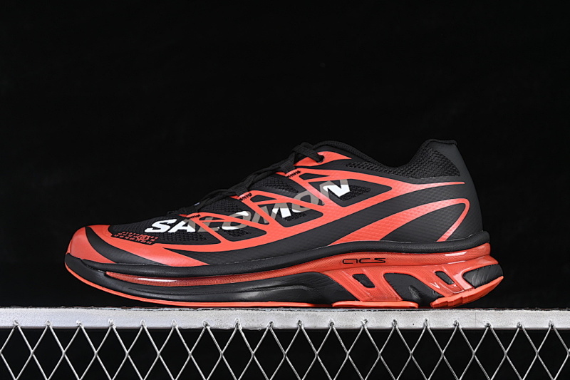 On Running Maison Margiela XT-MM6 LOW-TOP CASUAL LIFESTYLE SHOES BLACK/RED · 491083-28, photo 1