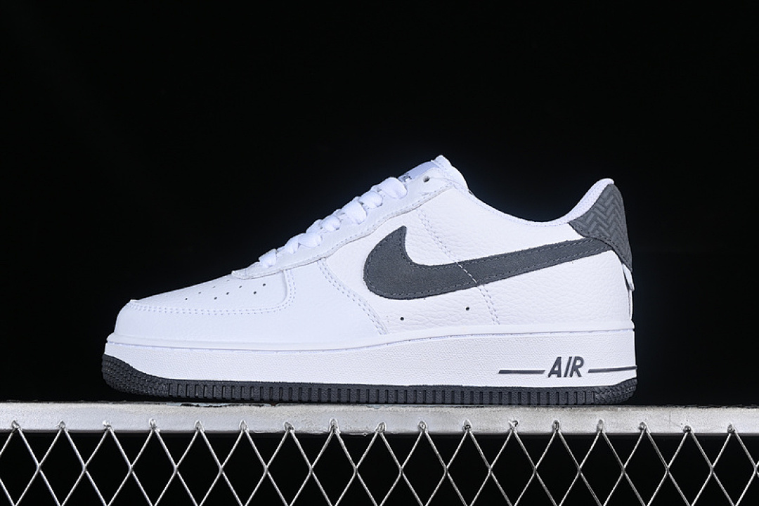 Nike Nike AIR FORCE 1 07 LOW WHITE/GREY · CN2873-109, photo 1