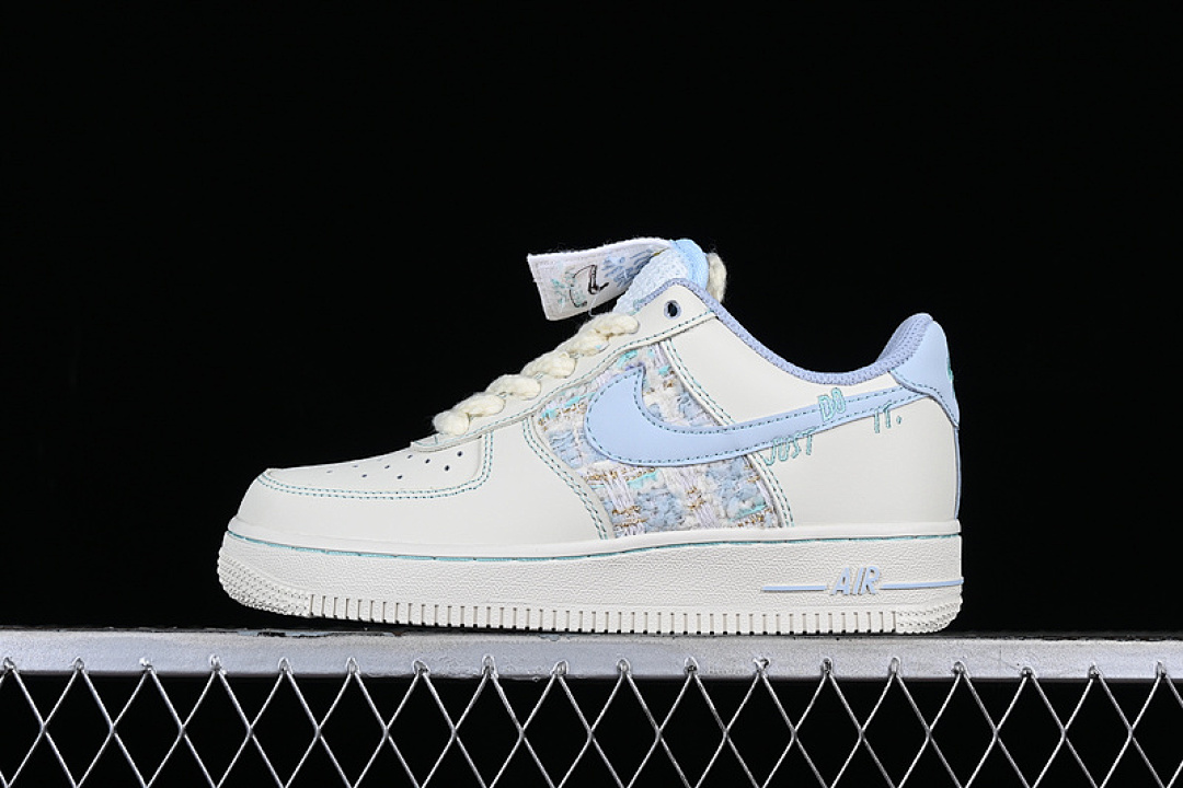 Nike [FJ7740-015]-[AIR FORCE 1 07 LOW JUST DO IT WHITE/BLUE]-[WOMAN:36-39]-[MAN:40-45], photo 1