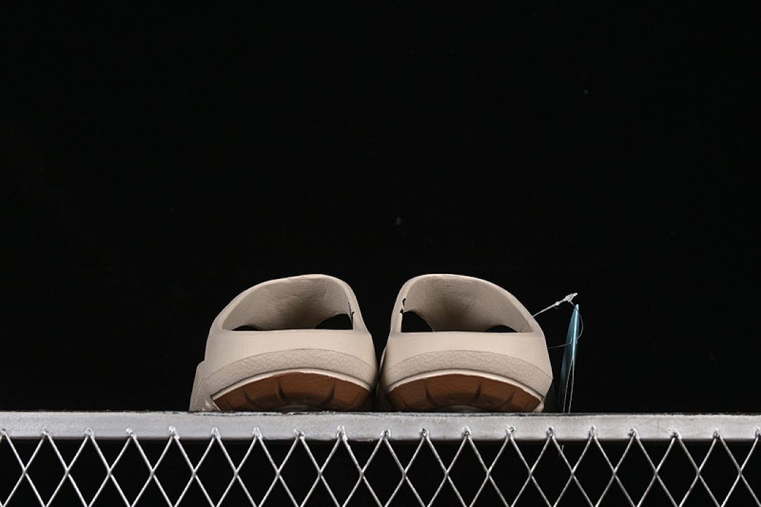 Keen [1022257]-[KEEN NEWPORT BEIGE]-[WOMAN:36-39]-[MAN:40-45] - Image 14