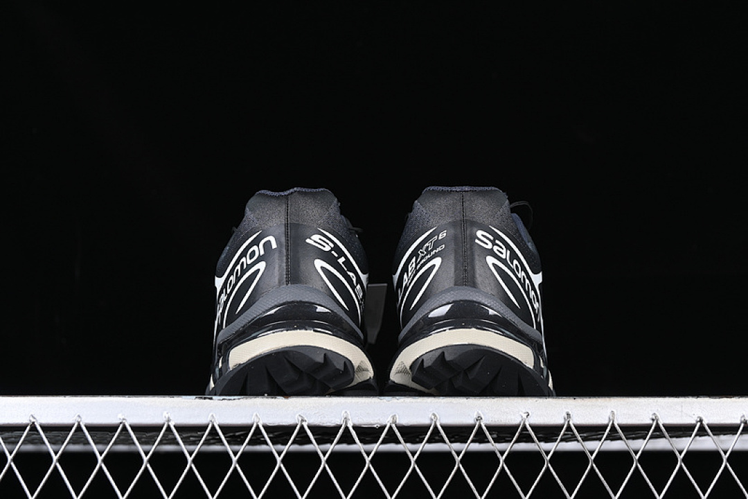 On Running [417170-31]-[XT 6 FOR DSM OUTDOOR OFF ROADING DARK GRAY/WHITE]-[WOMAN:36-39]-[MAN:40-45] - Image 13