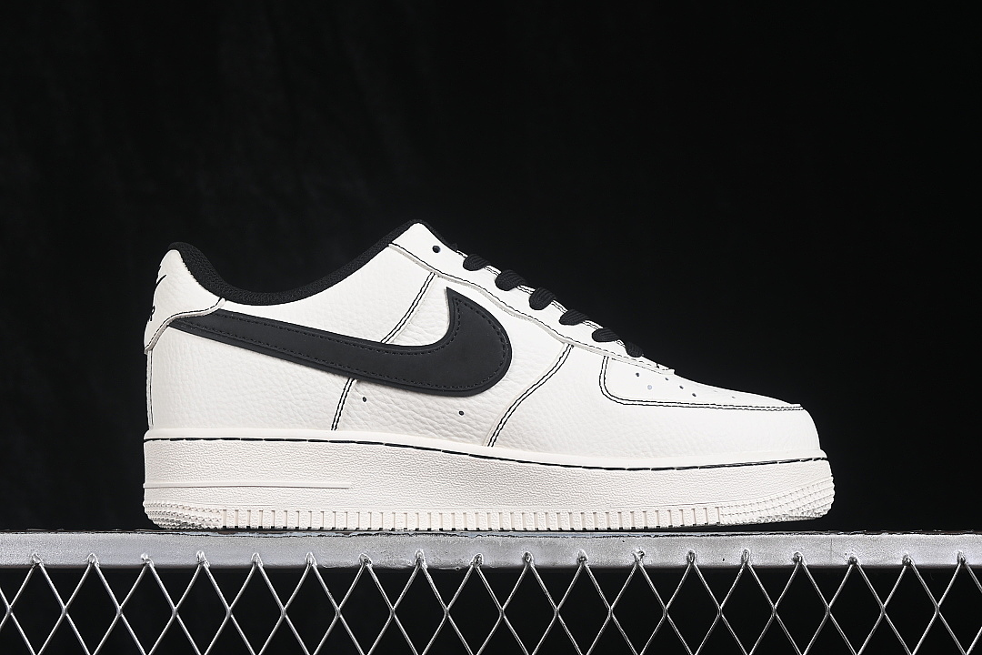 Nike [MM3399-826]-[AIR FORCE 1 07 LOW CASUAL SNEAKERS WHITE/BLACK/WHITE]-[WOMAN:36-39]-[MAN:40-45] - Image 16