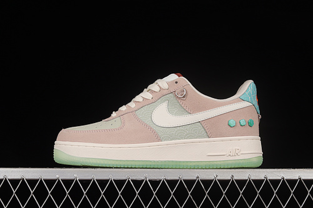 Nike Nike AIR FORCE 1 07 LOW PINK/WHITE/MINT GREEN · DQ5361-011, photo 1