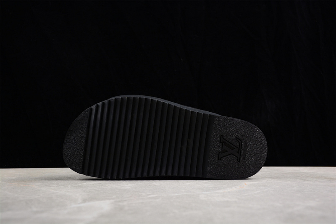 Louis Vuitton [L*V COMFORTABLE CASUAL COOL SLIPPERS BLACK]-[MAN:38-45] - Image 12