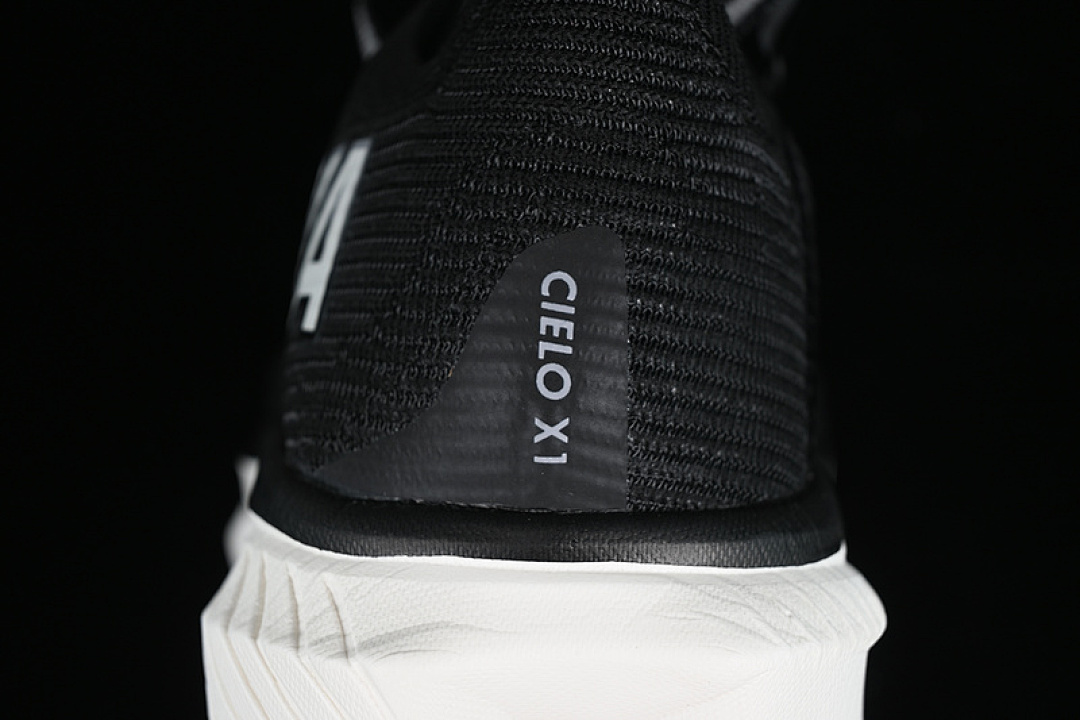 Hoka [1147910 AAS]-[HOKA ONE CIELO X1 WHITE/BLACK]-[WOMAN:36-39]-[MAN:40-45] - Image 7