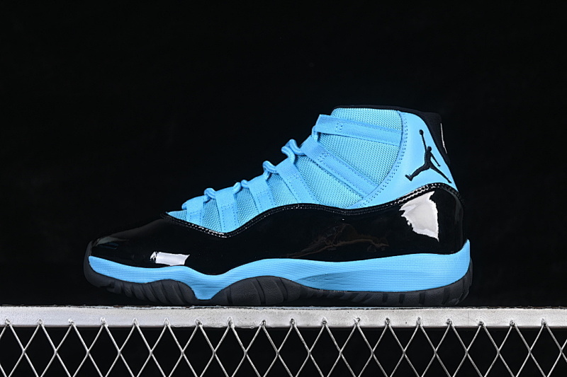 Jordan AIR Jordan 11 RETRO BLUE/BLACK · CT8012-440, photo 1
