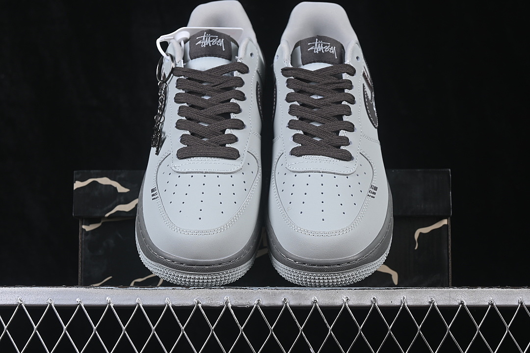 Nike [RJ1988-007]-[AIR FORCE 1 07 LOW CASUAL SNEAKERS LIGHT GRAY/GREY]-[WOMAN:36-39]-[MAN:40-45] - Image 12
