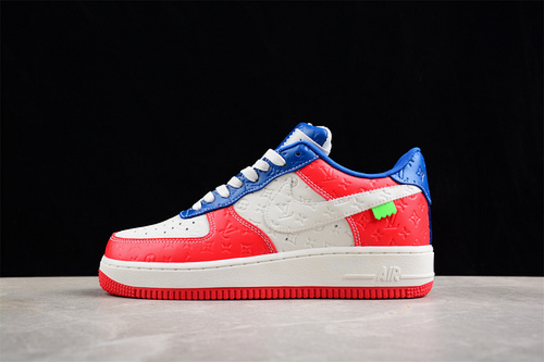 Nike [L*V X AIR FORCE 1 07 LOW WHITE/RED/BLUE]-[WOMAN:36-39]-[MAN:40-47.5], photo 1