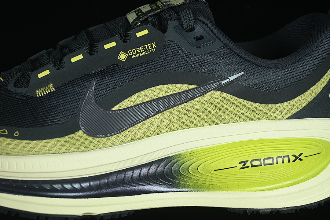 Nike [HQ7002-300]-[VOMERO 18 GORE-TEX SEAWEED/LIGHT LIQUID LIME/CYBER]-[WOMAN:36-39]-[MAN:40-46] - Image 8
