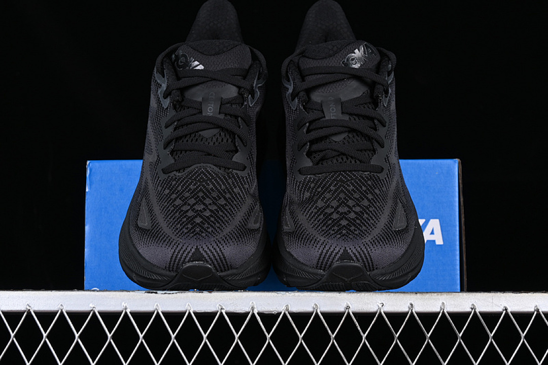 On Running [1132210 BBLC]-[HOKA CLIFTON 9 WIDE BLACK/GREY]-[MAN:39-45] - Image 13