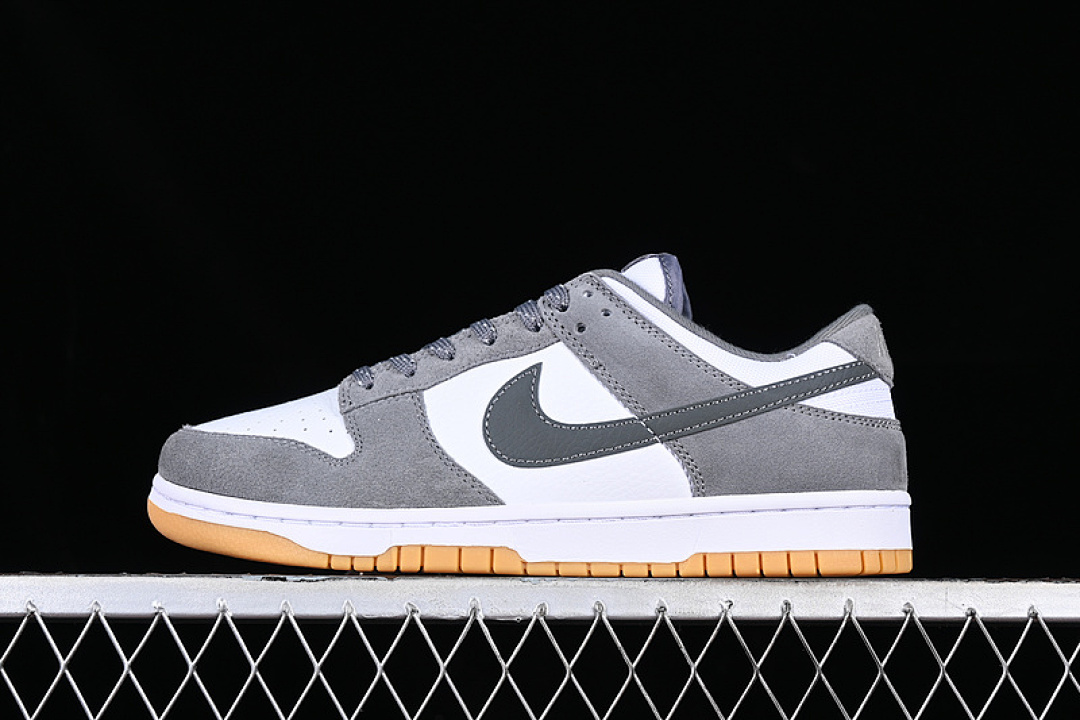 Unbranded [FV0389-100]-[DUNK LOW WHITE/LIGHT IRON ORE/GUM LIGHT BROWN/SMOKE GREY]-[UNSIZE:36-47.5], photo 1