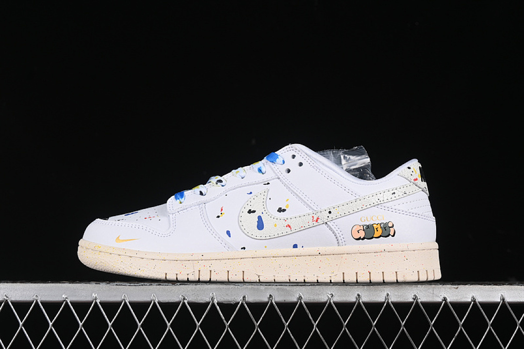 Unbranded [FC2025-305]-[SB DUNK LOW GU*CCI WHITE/BLACK/BLUE]-[WOMAN:36-39]-[MAN:40-45], photo 1