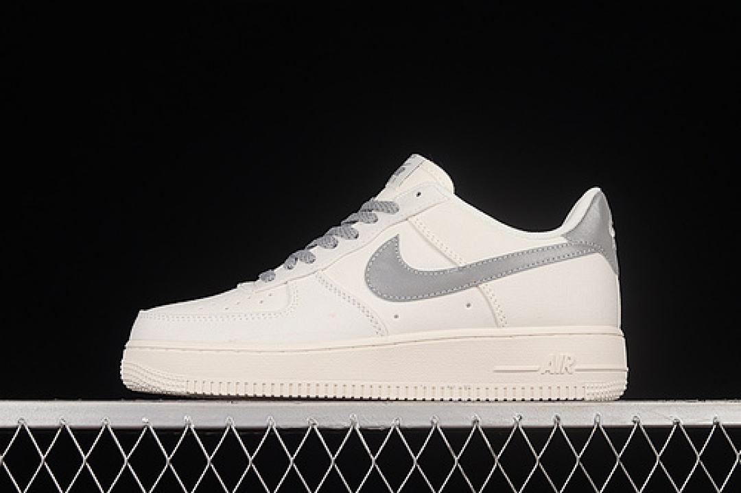 Nike [315122-106]-[AIR FORCE 1 07 LOW WHITE/WHITE/GREY]-[WOMAN:36-39]-[MAN:40-45], photo 1