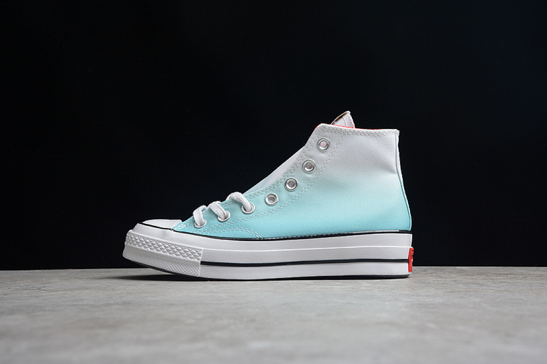 Converse [173127C]-[CHUCK TAYLOR ALL-STAR 70S MID WHITE/SKY BLUE/BLACK]-[WOMAN:35-39]-[MAN:40-44], photo 1