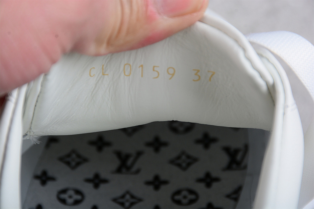 Louis Vuitton [L*V STELLAR SNEAKERS WHITE/WHITE/PINK]-[WOMAN:35-40] - Image 3