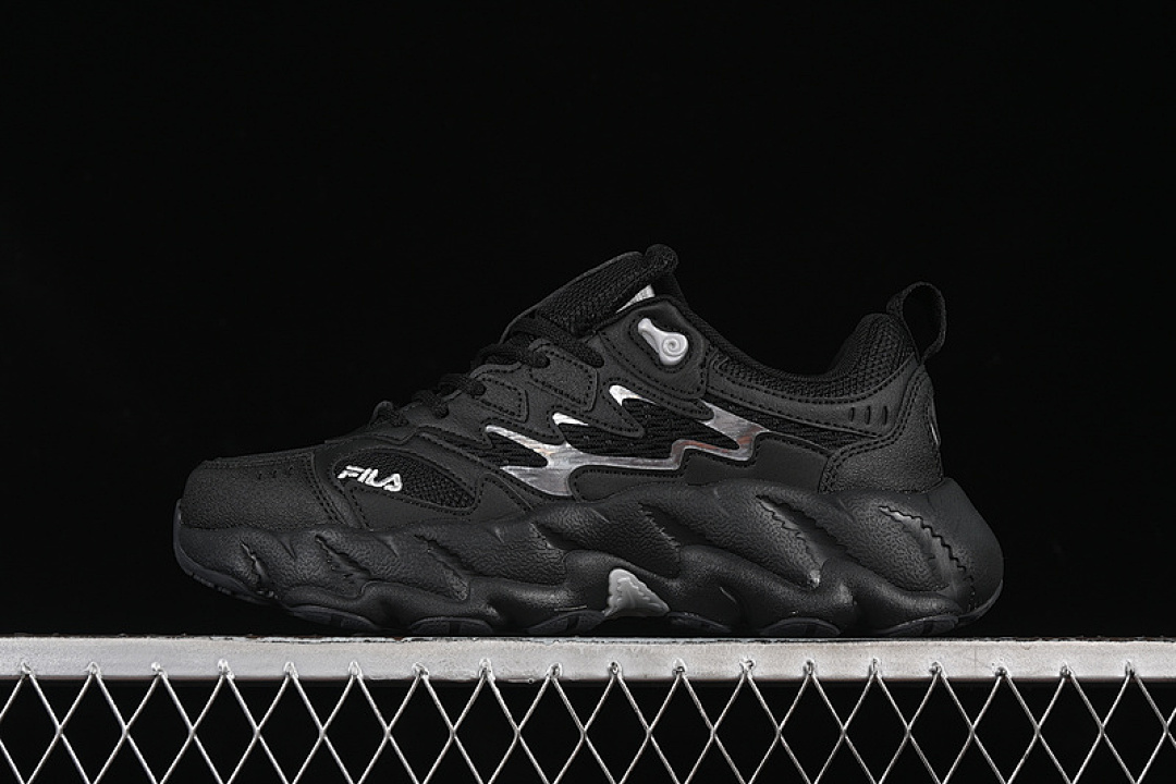 Fila [F12M511101FBD]-[FILA FUSION 2 0 BLACK/SILVER]-[WOMAN:36-39]-[MAN:40-45], photo 1