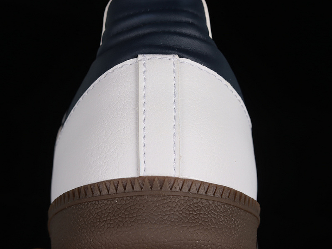 Adidas [F75247]-[SAMBA VEGAN OG SHOES CLOUD WHITE/CORE BLACK/RED]-[WOMAN:36-39]-[MAN:40-45] - Image 6