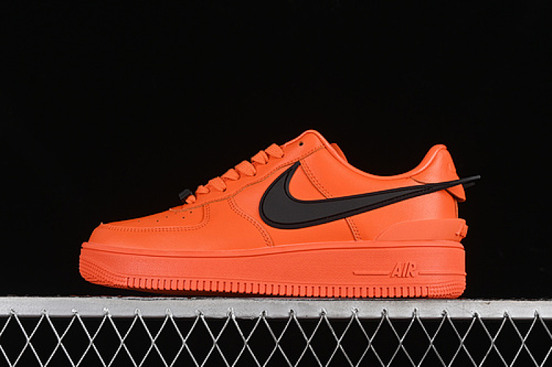 Nike Nike AMBUSH AIR FORCE 1 07 LOW BLACK/ORANGE · DV3464-101, photo 1