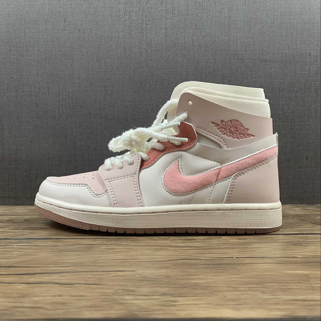 Jordan AIR Jordan 1 HIGH CMFTE-SPORT WHITE/HAZE PINK/WHITE · CT5443-666, photo 1