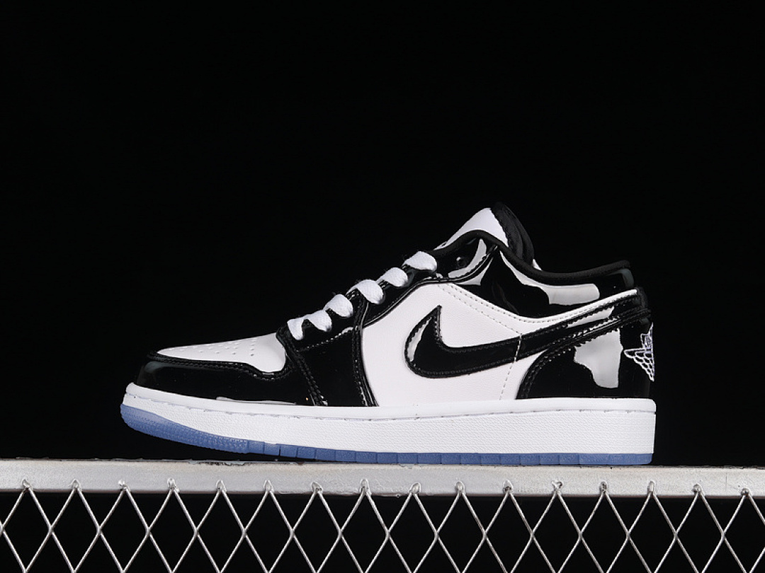 Jordan [DV1309-100]-[AIR JORDAN 1 LOW SE CONCORD WHITE/WHITE/BLACK]-[WOMAN:35.5-39]-[MAN:40-47.5], photo 1