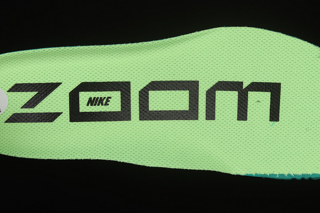 Nike [BQ9646-001]-[AIR ZOOM PEGASUS 37 BLACK/VALERIAN BLUE/SPRUCE AURA/GHOST GREEN]-[UNISEX:36-45] - Image 4