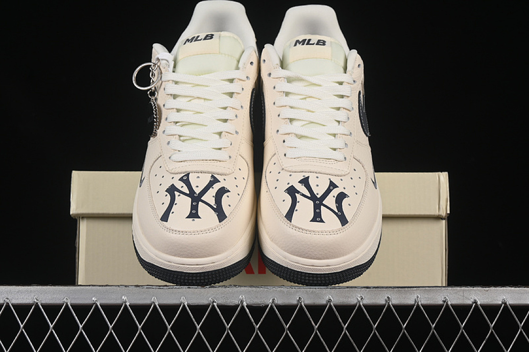 Nike [DF0188-051]-[AIR FORCE 1 07 LOW MLB BEIGE/BLACK]-[WOMAN:36-39]-[MAN:40-45] - Image 13