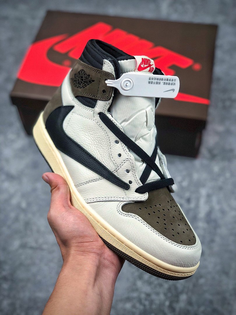 Jordan AIR Jordan 1 HIGH OG TRAVIS SCOTT SP DARK MOCHA/BLACK/WHITE · CD4487-100, photo 1