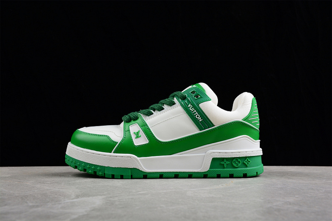 Louis Vuitton [L*V TRAINER SNEAKERS WHITE/WHITE/GREEN]-[WOMAN:35-40]-[MAN:39-45], photo 1