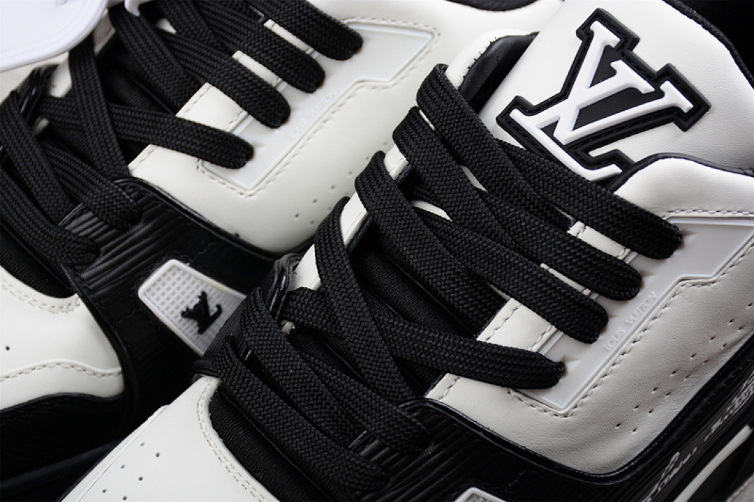 Louis Vuitton [L*V LOW TRAINER SNEAKERS BLACK/WHITE/BLACK]-[MAN:38-45] - Image 9